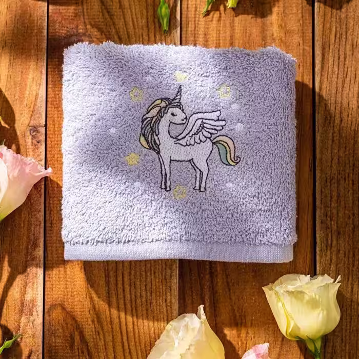 حوله ال سی وایکیکی مدل Unicorn سایز 30x50 سانتی متر