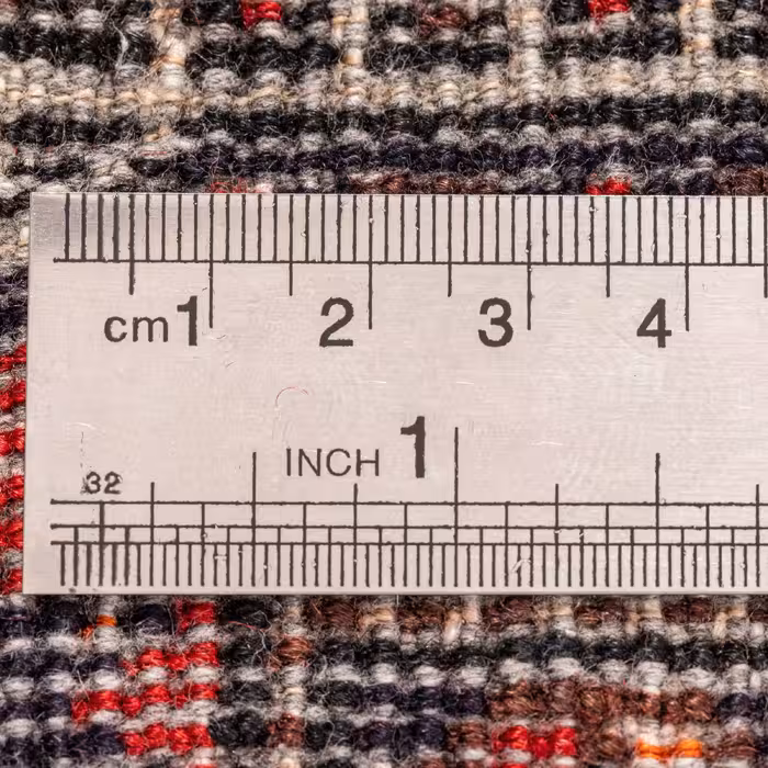 فرش دستبافت سه و نیم متری مدل نقشه بلوج کد 23.1361