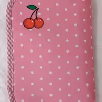 جامدادی کتابی تاشو برزنت صورتی دستدوز