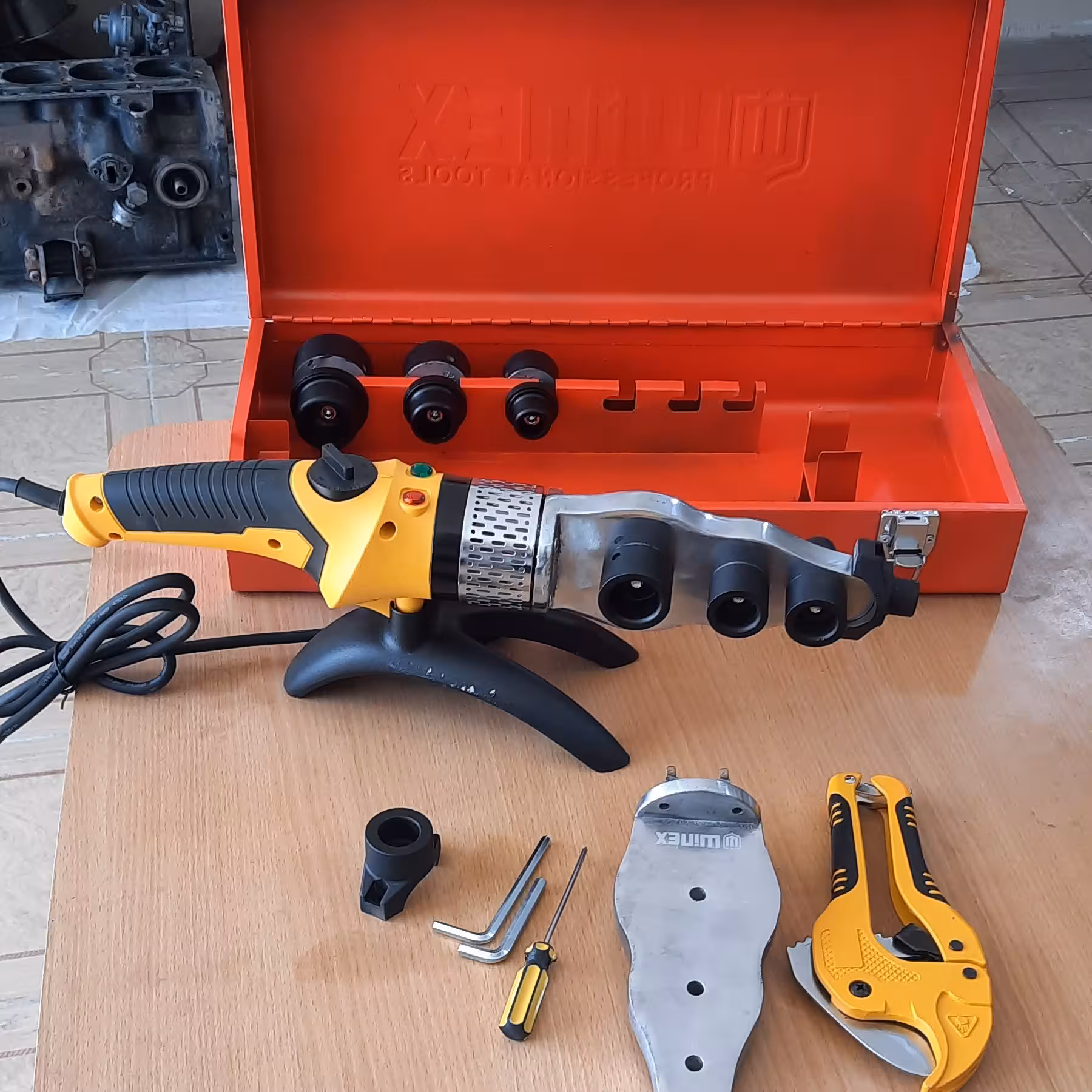 اتو لوله وینکس