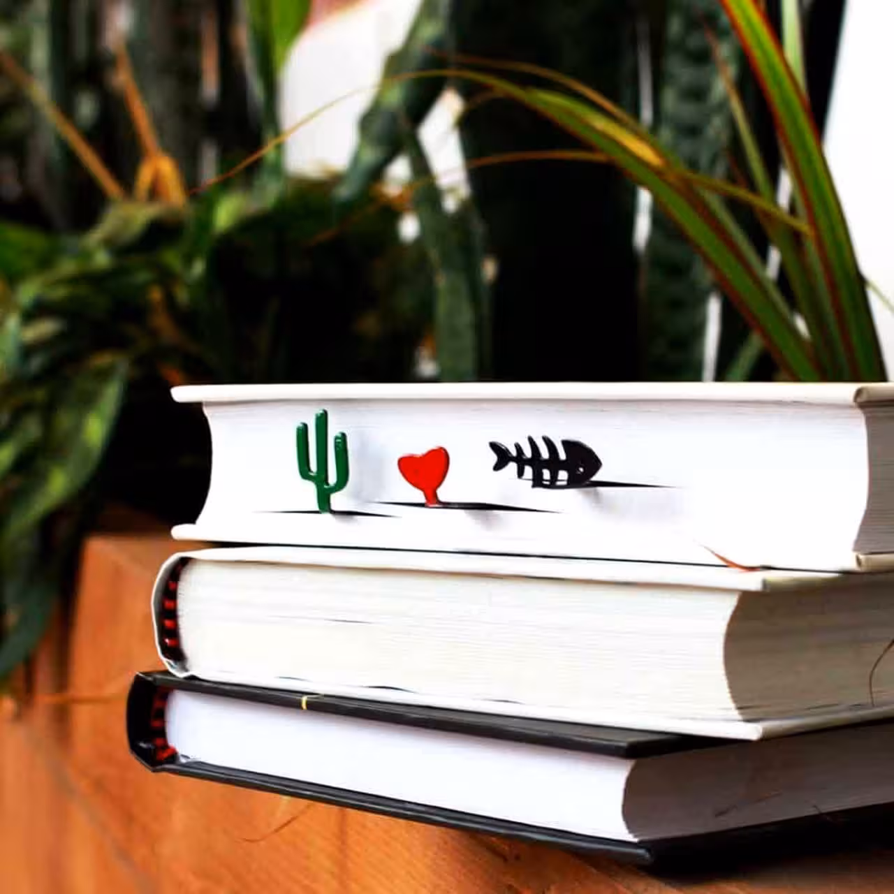 بوکمارک مدل فلزی استیل