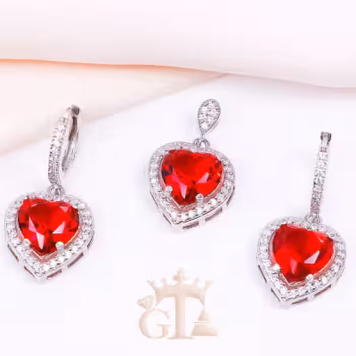 نیم ست نقره با نگین طرح قلب قرمز مشابه طلا سفید کد 4600