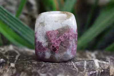 تورمالین کوارتز