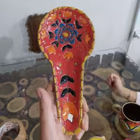   قاشق کنارگاز میناکاری سفالی