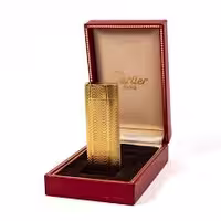 فندک گازی اصل Cartier Paris Vintage تمام طلاکاری شده با طرح Chevron Guilloché
