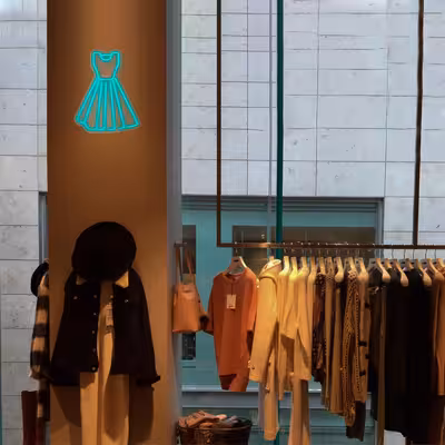 چراغ دیواری نئون دیزاین طرح Women-Clothes_TBL