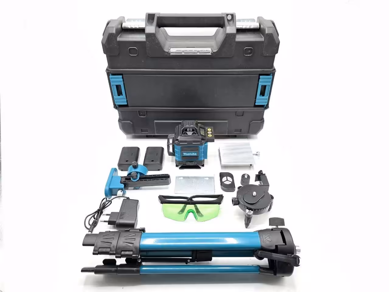 تراز لیزری 16 خط مارک برجسته طرح ماکیتا مدل 039