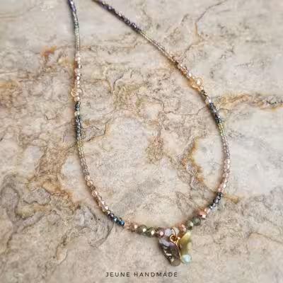 گردنبند پروانه