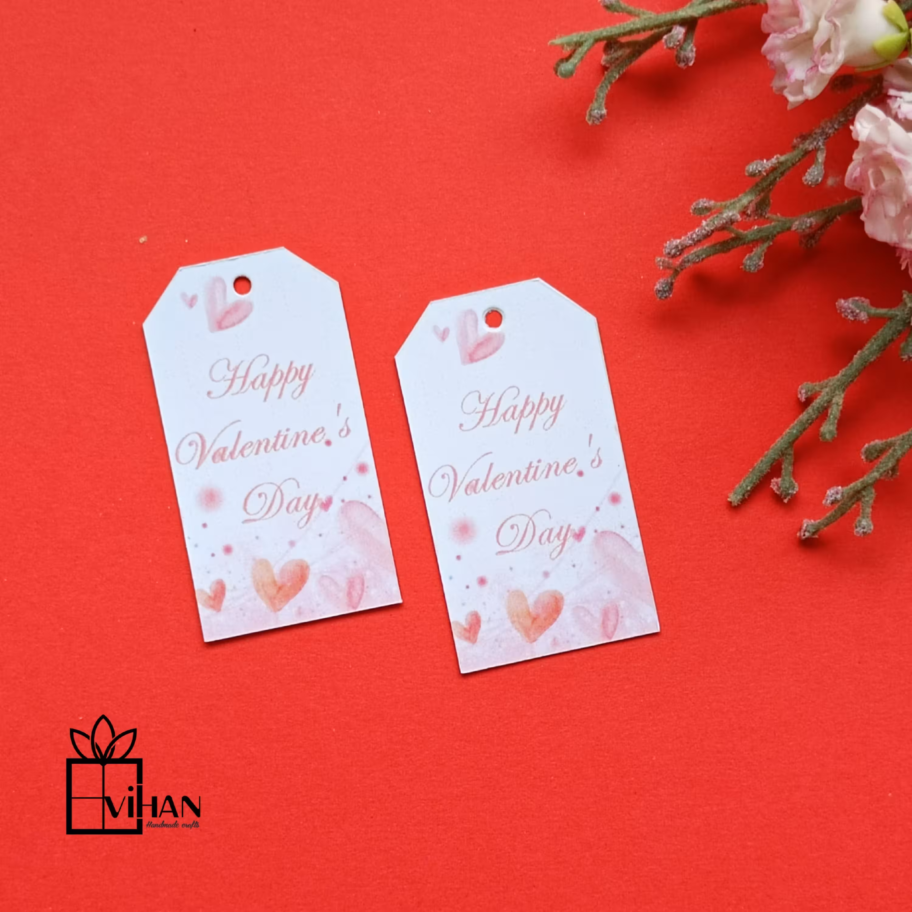 تگ مقوایی تزئینی باتم ولنتاین پشت سفید بسته ی ده تائی 11