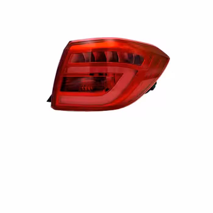 خطر روی گلگیر لیفان 820