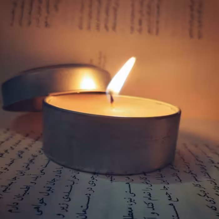 شمع قوطی در دار قابل سفارش در رنگ و های متفاوت