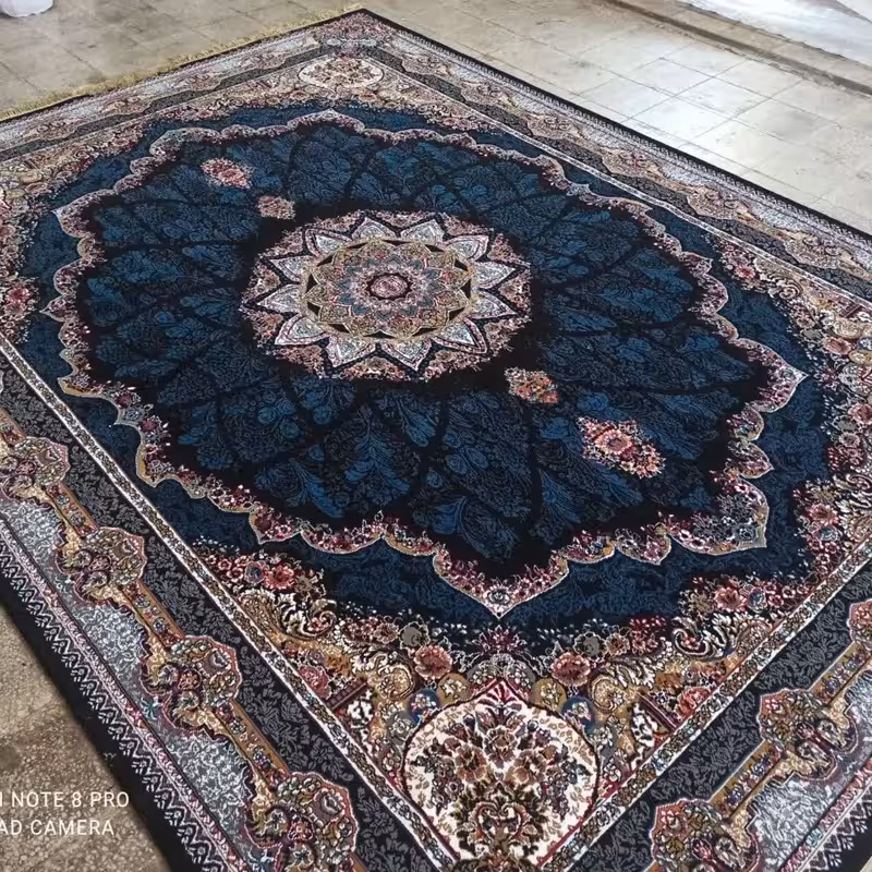 فرش ماشینی12متری بی سی اف 440شانه تراکم 700  نقشه شیدا سرمه ایی