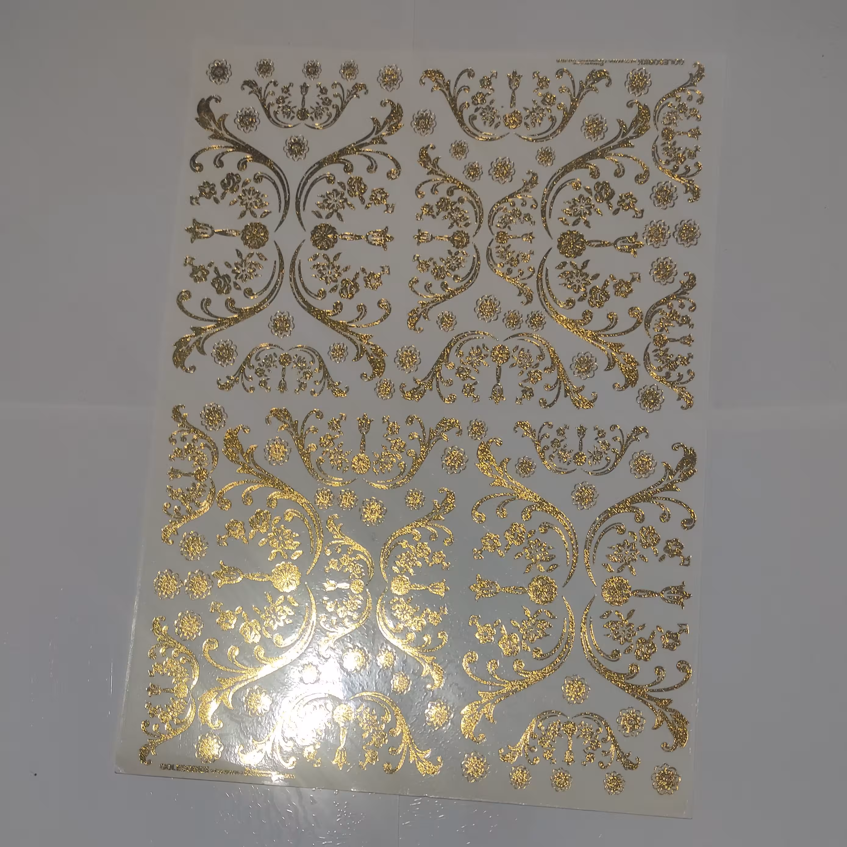 ترانسفر حاشیه طلاکوب درشت