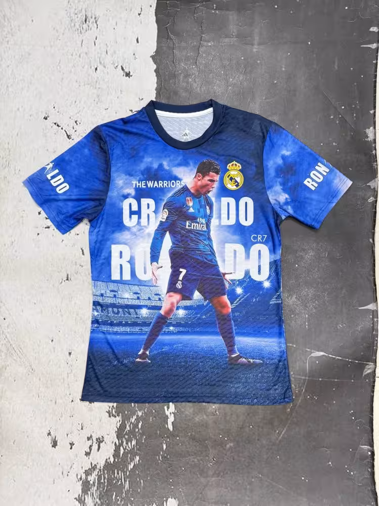 لباس ویژه کهکشانی رونالدو 2026 (پلیری)