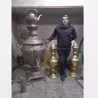 سماور 250 لیتری برنجی با قلم زنی کار دست طراحی خاص و کیفیتی