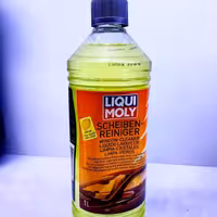 مایع شیشه شوی لیکومولی آلمان جهت استفاده تا 50 لیتر اب ضد چربی و جلوگیری از آسیب تیغه برف پاک کن