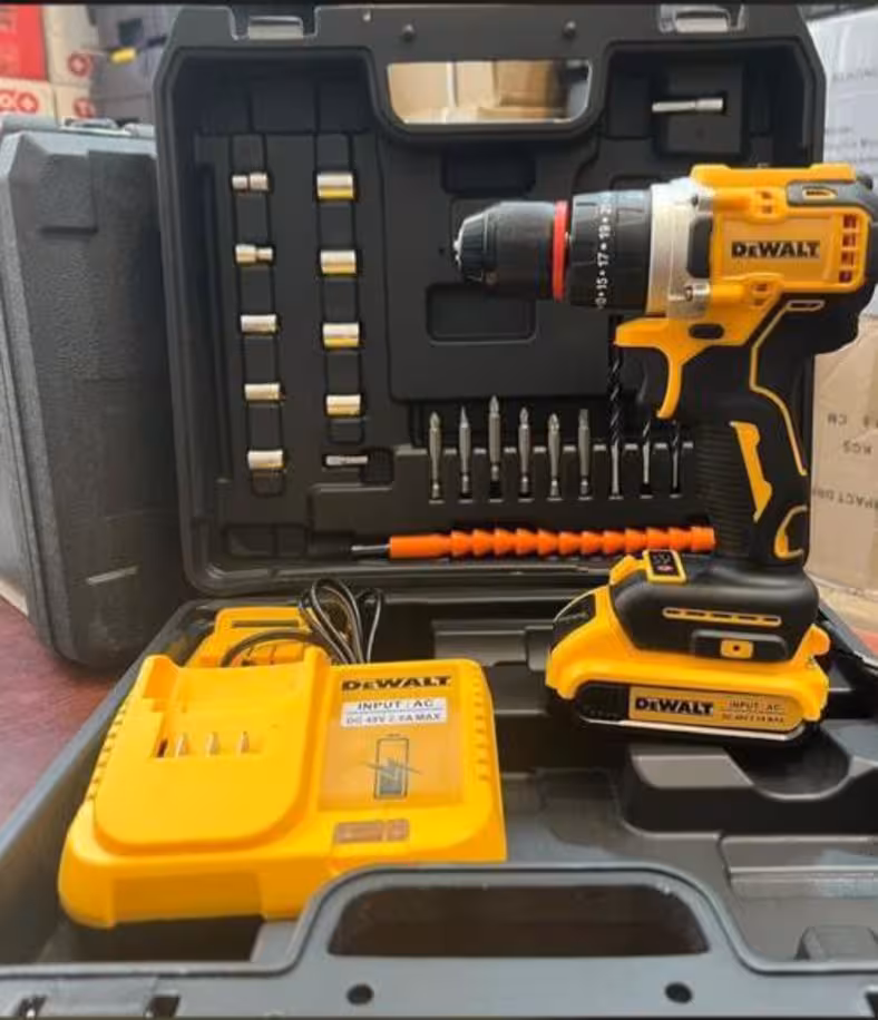 دریل شارژی 48 ولت براشلس چکشی سه نظام فلزی طرح دیوالت مدل 48BV