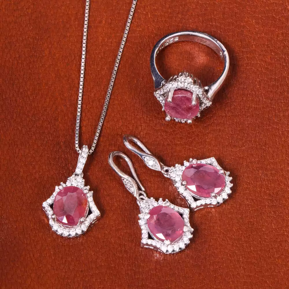 نیم ست یاقوت سرخ زنانه کد 18110 - جواهری مشاهیر