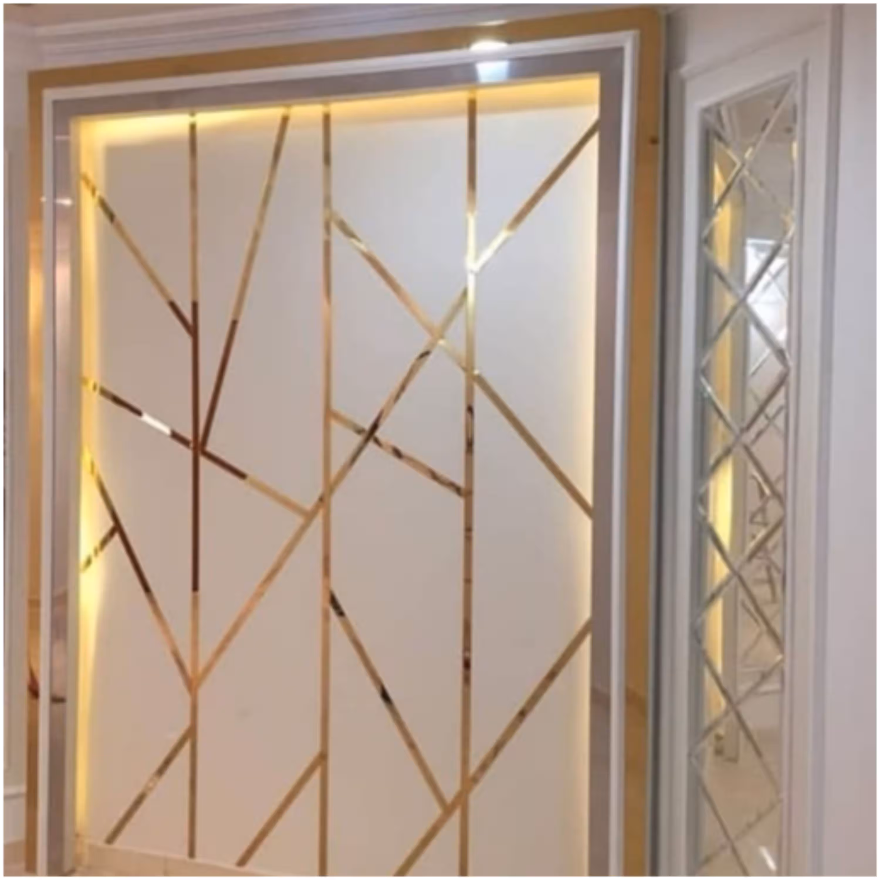 آینه دیواری کد 1502 طلایی سایز 4x120 سانتی متر بسته 10 عددی