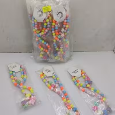 گردنبند و دستبند مهره رنگی کارتی