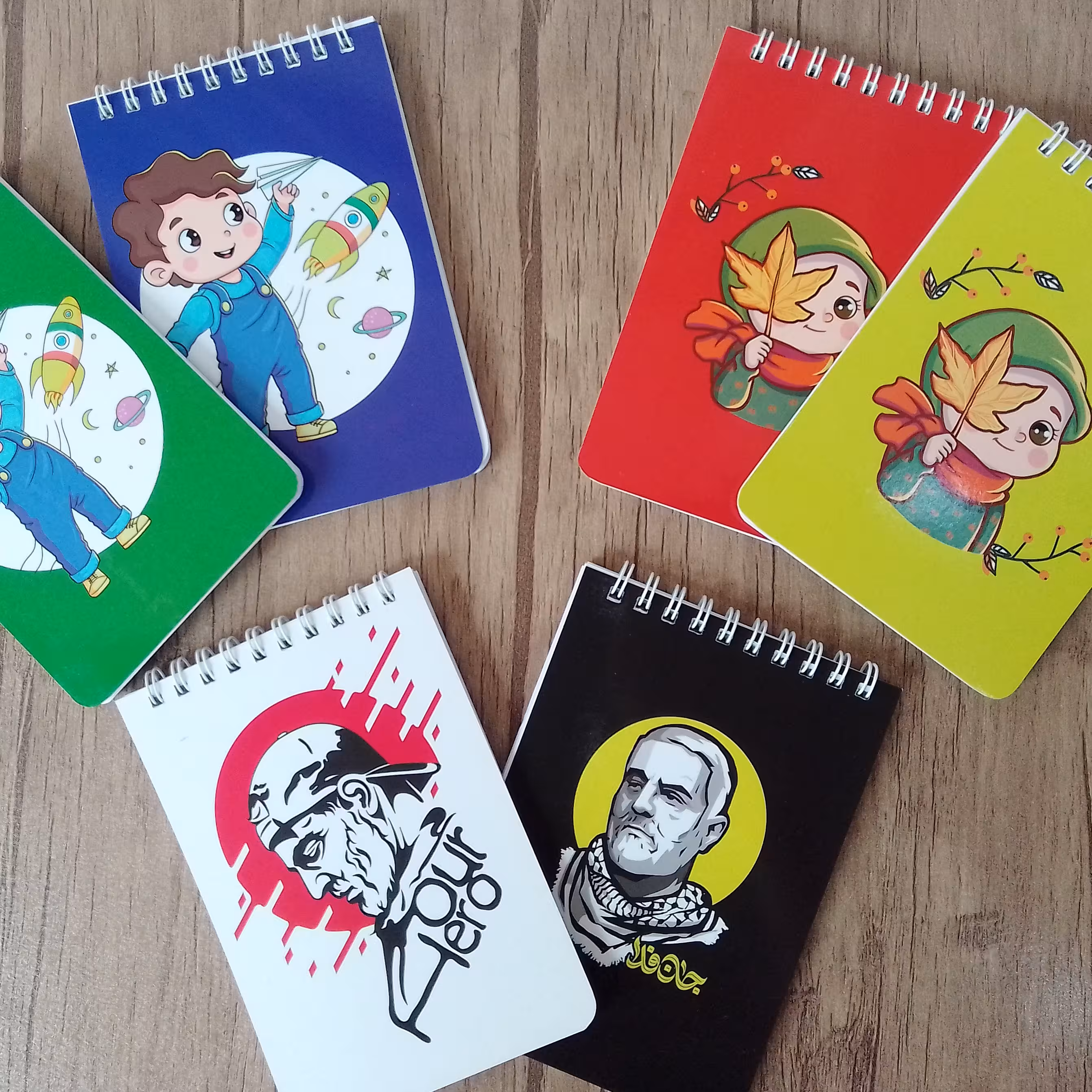 بسته عمده 75 عددی دفترچه نقاشی  10 در 14 سانت 50 برگ جلد گلاسه 300 گرم طرح های مختلف