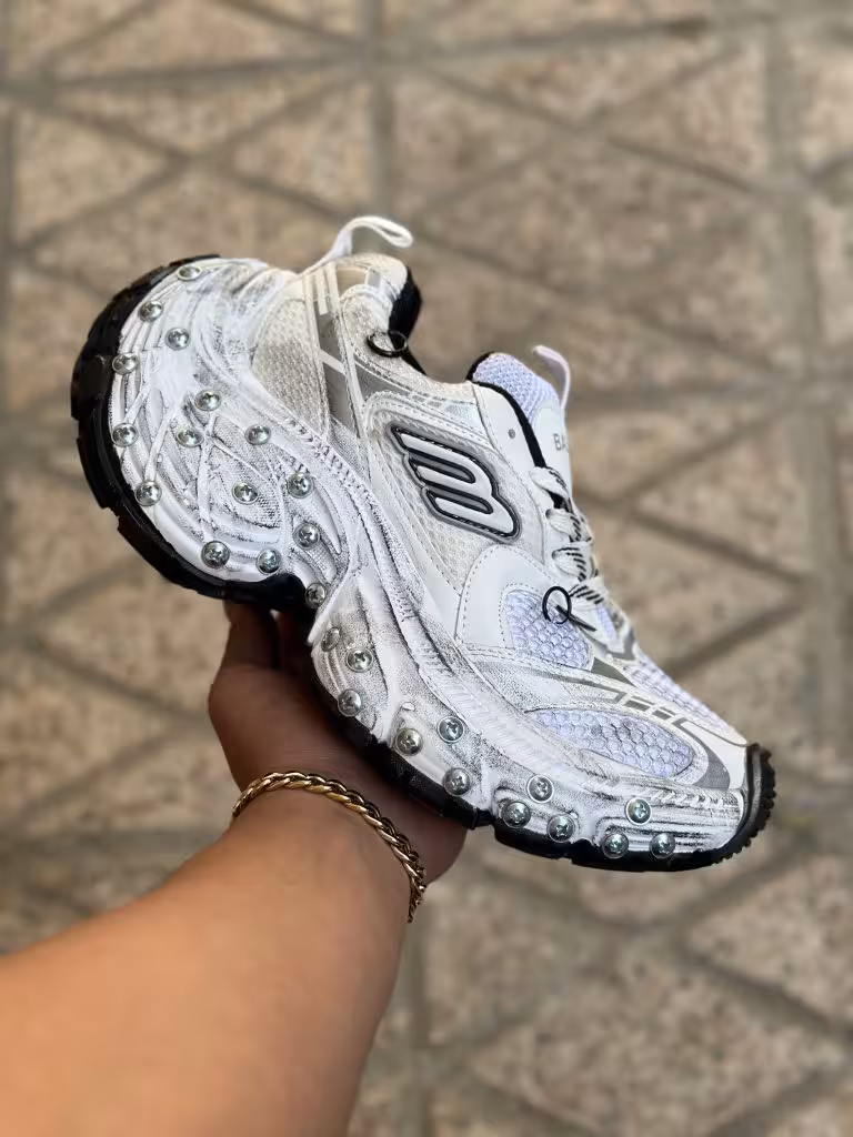 کتونی بالنسیاگا 10XL سفید پیچ و پیرسینگ ( 1352 )