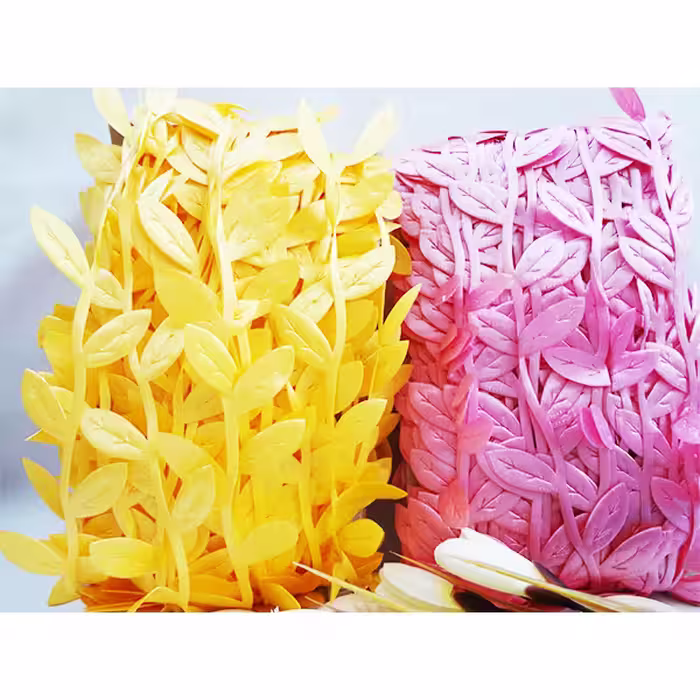 گل مصنوعی مدل ریسه برگ پارچه ای کد 126 طول 10 متر