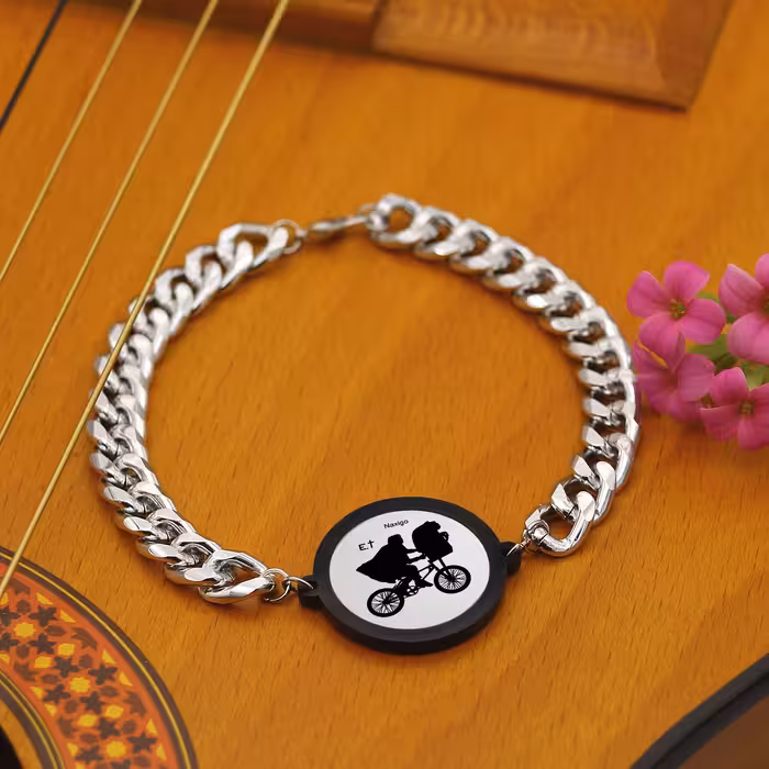 دستبند ناکسیگو مدل E.T کد BZ7580