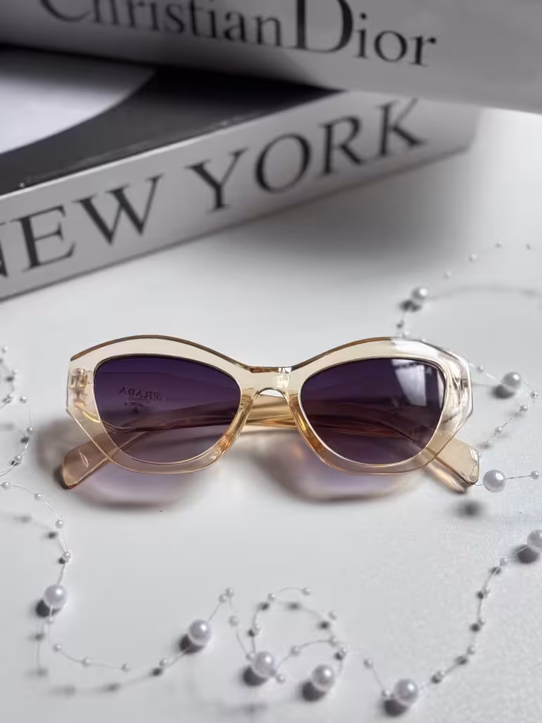 عینک آفتابی برند Prada زنانه ترند کاراملی یووی 400