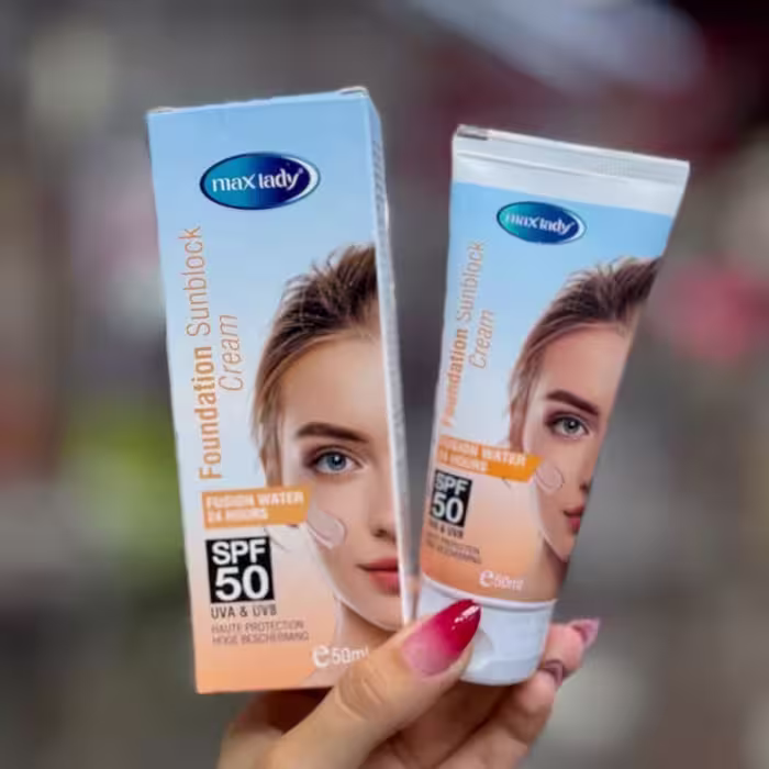 ضدآفتاب تینتی SPF50 مکس لیدی Max lady