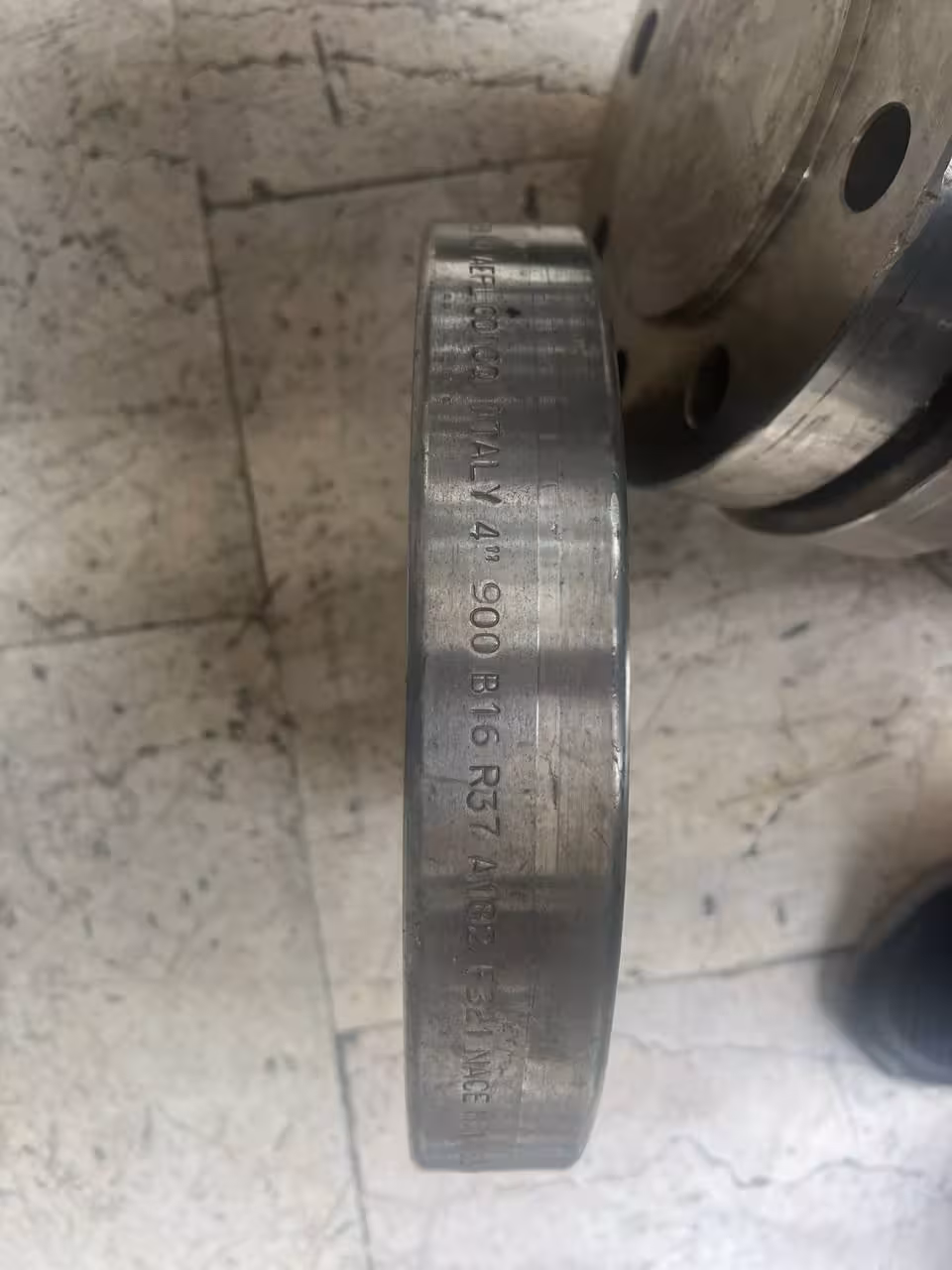 فلنج کور4اینج کلاس600RF از جنسHSA182F321 کپی