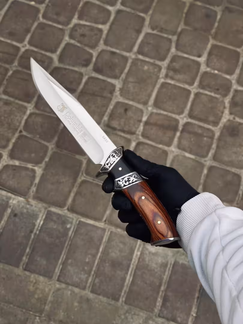 چاقو کارد شکاری کلمبیا مخصوص طبیعت گردی مدل sa59