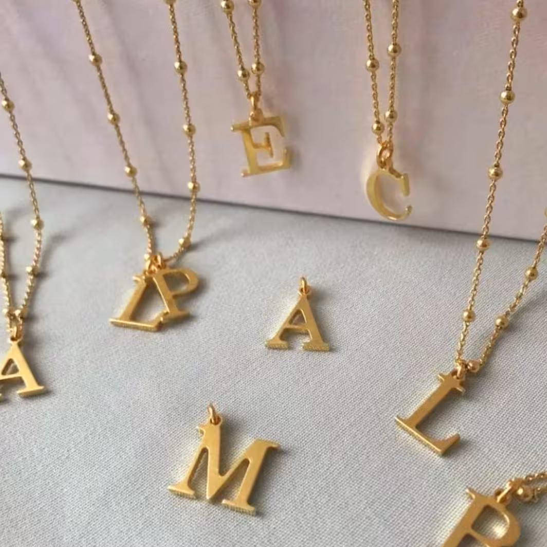 گردنبند اویزتک حروف