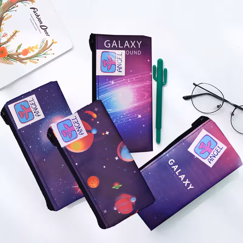 جامدادی اسپرت طرح کهکشانی