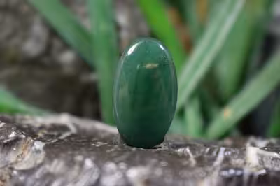 جید سبز بیضی