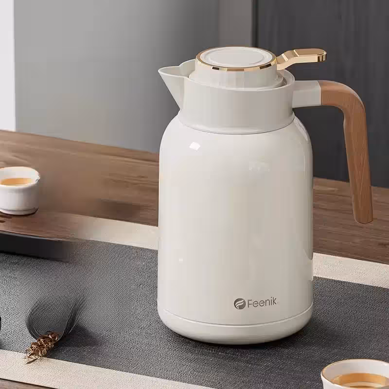فلاسک استیل درجه یک فینیک FEENIK