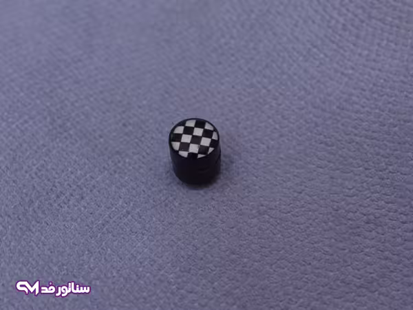 گوشواره مگنتی طرح شطرنجی G5186