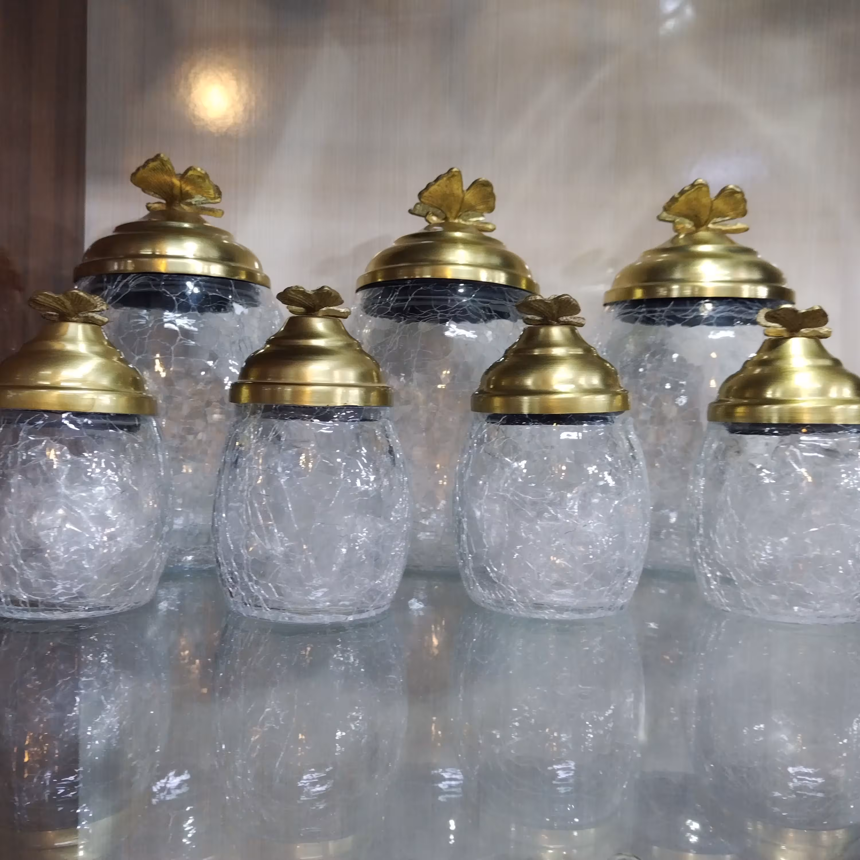 جاادویه وپاسماوری کریستال (ترک دار)سالی نو درب فلز و رنگ ثابت 