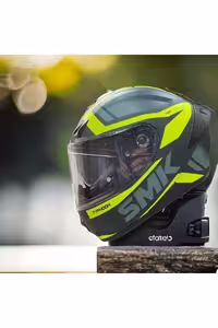 کلاه کاسکت موتورسیکلت مشکی TYPHOON THORN ECE 22.06 ایمنی بسته نئون زرد SMK