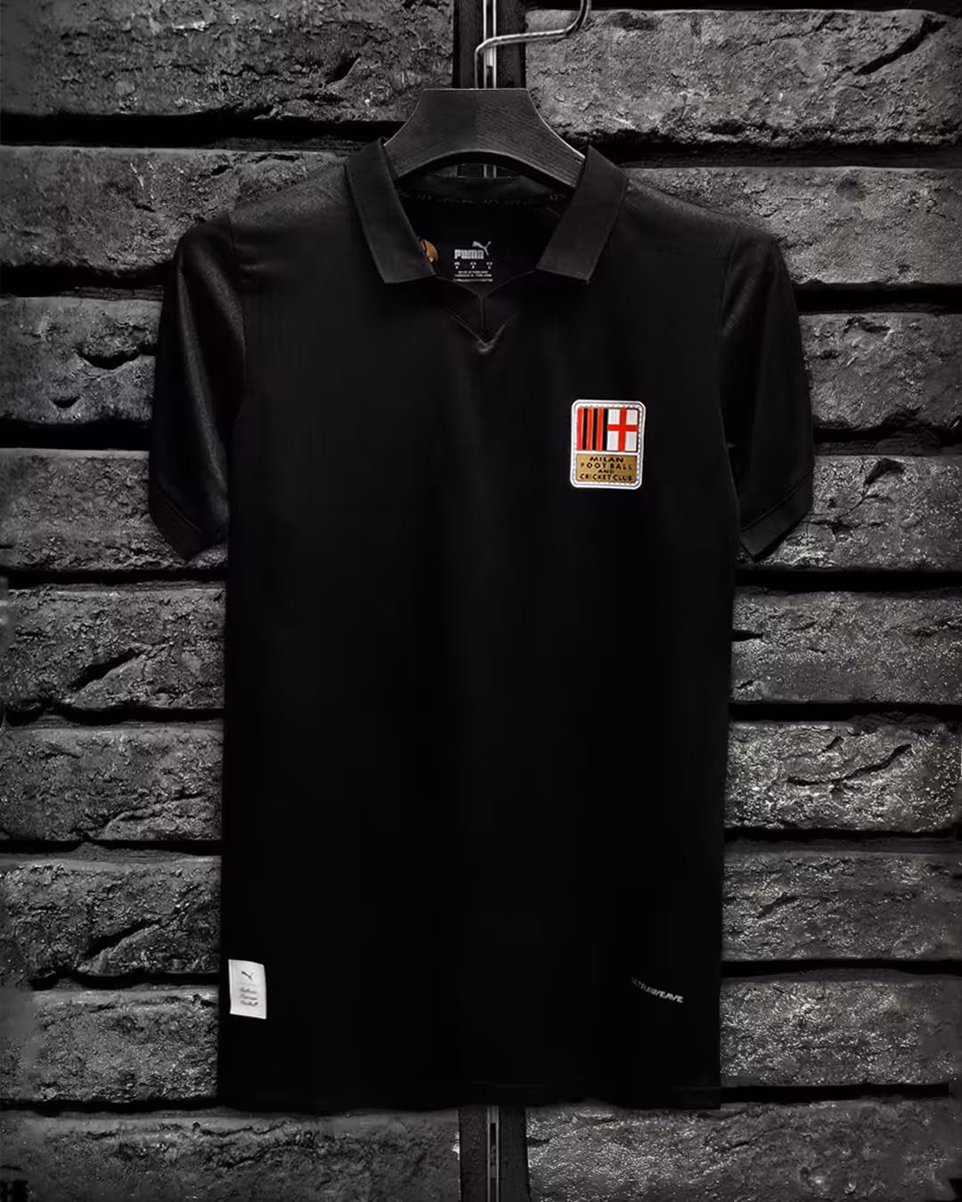 لباس مشکی آث میلان 2025 پلیری