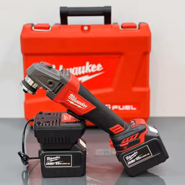 فرز شارژی 88 ولت میلواکی مدل 88V.6AM (باتری 15 سلولی)