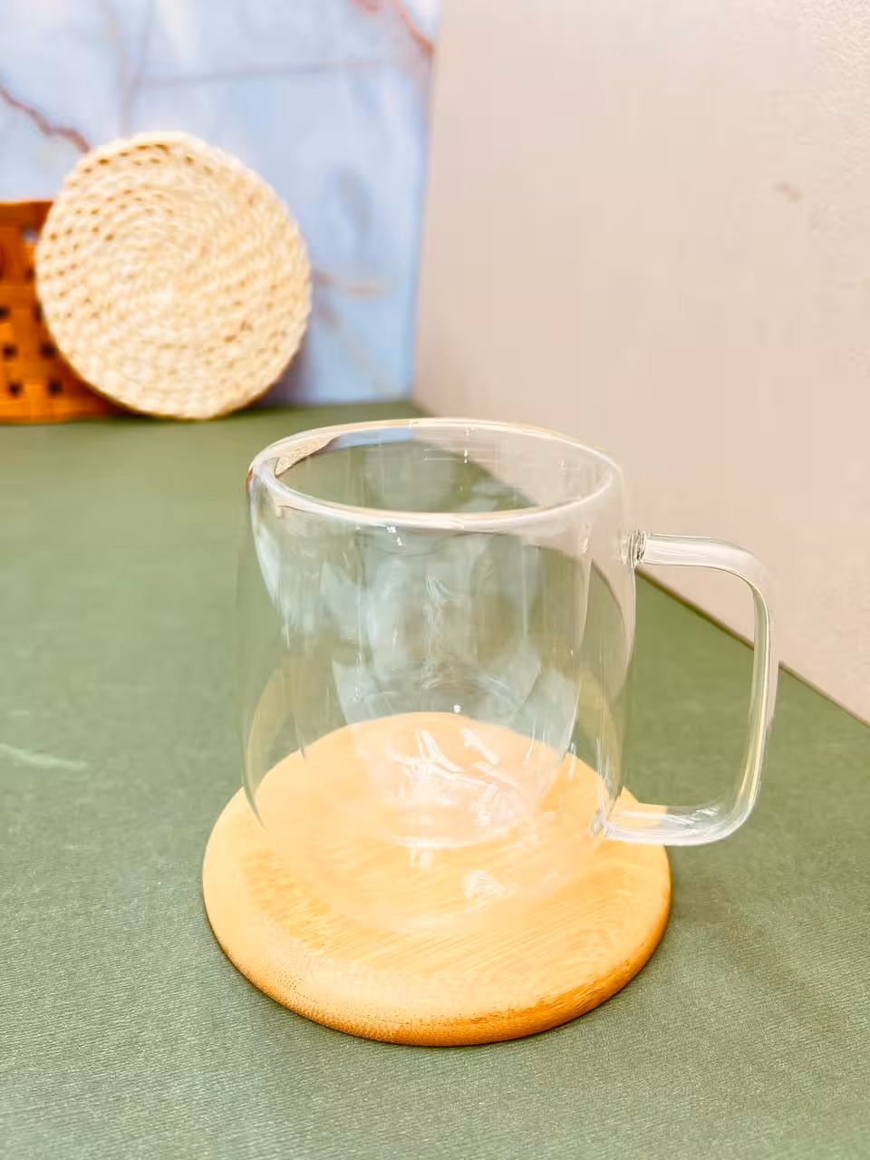 لیوان پیرکس دسته دار دوجداره SLM33-240ML