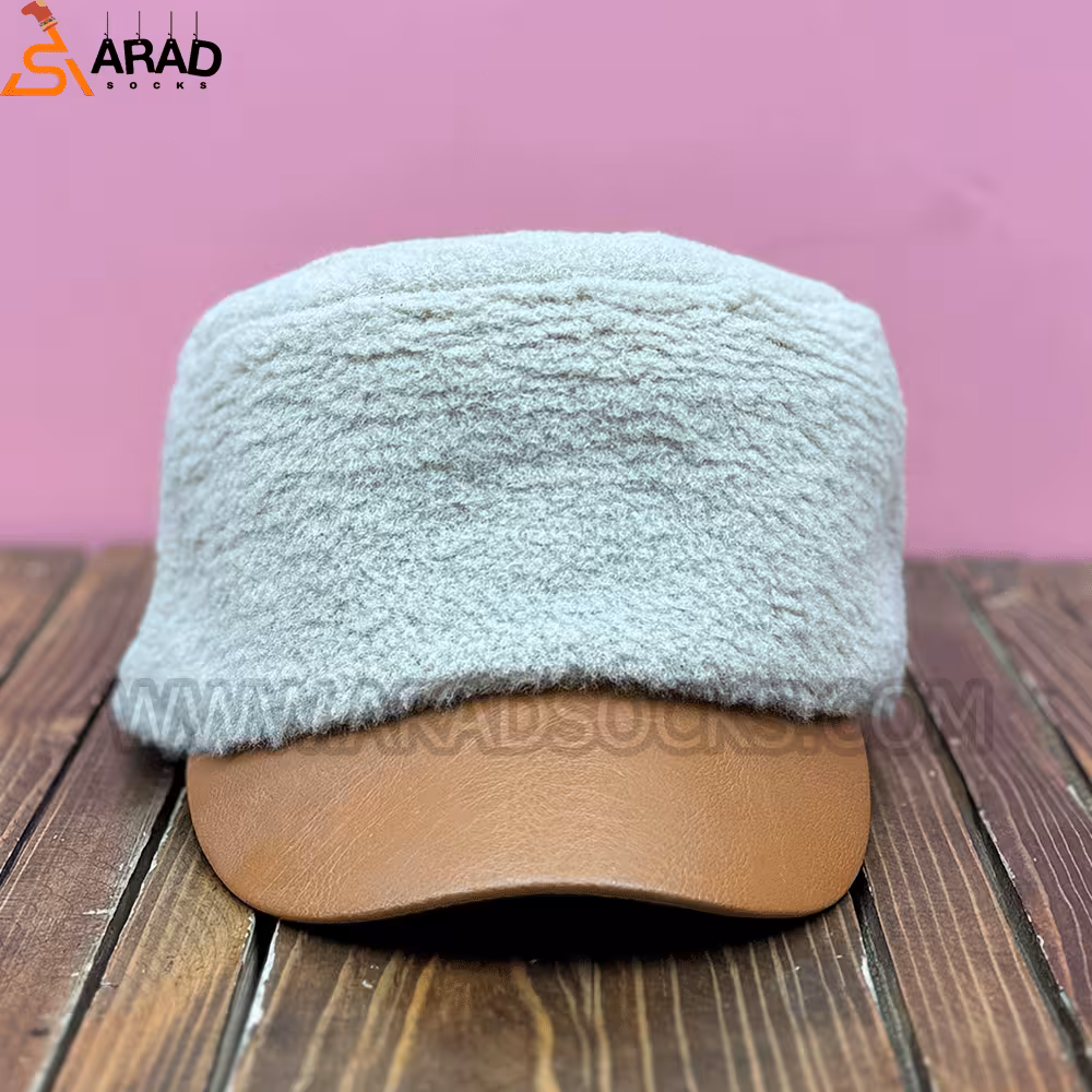 کلاه کاپیتانی کرم