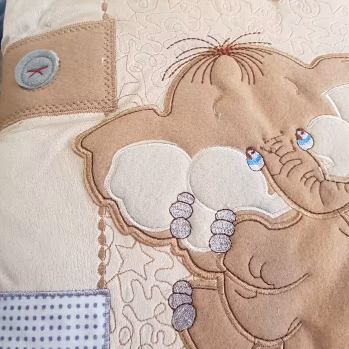 سرویس خواب نوزادی طرح فیل مجموعه 4 عددی