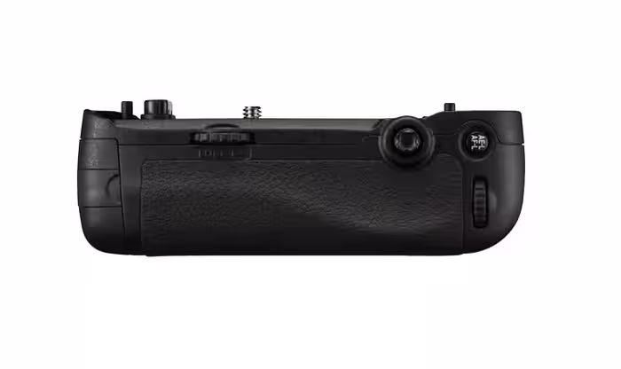 باتری گریپ نیکون مشابه اصلی Nikon MB-D14 Battery Grip for D600/D610 HC