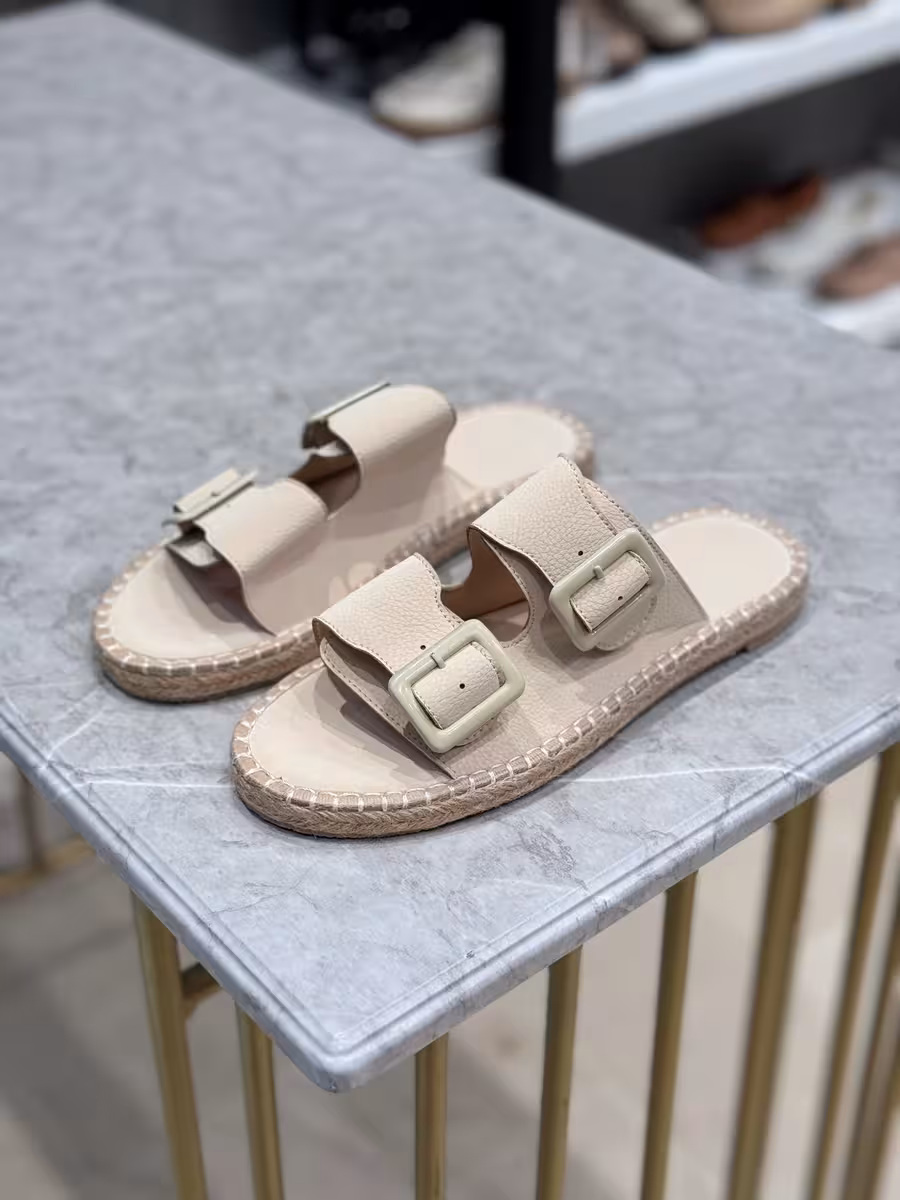 صندل زنانه طبی کد ss187 رنگ کرم سایز 37