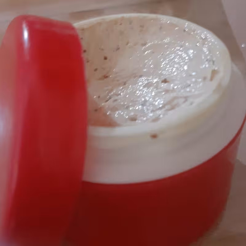 کرم مخصوص صورت و هر پوستی اصل 