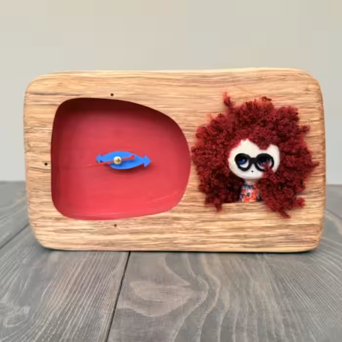 ساعت رومیزی تک مجسمه دختر طرح یک