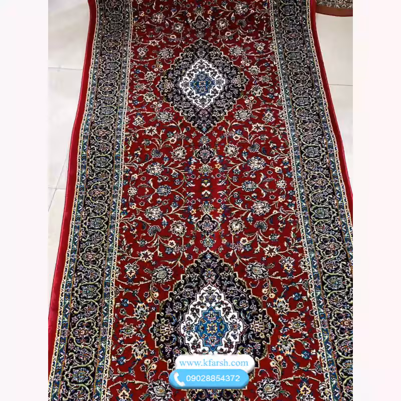 فرش کناره لاکی نقشه کاشان 700شانه ورژن
