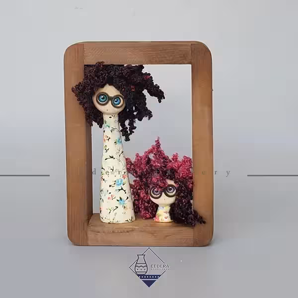 قاب آدمک مادر و پسر